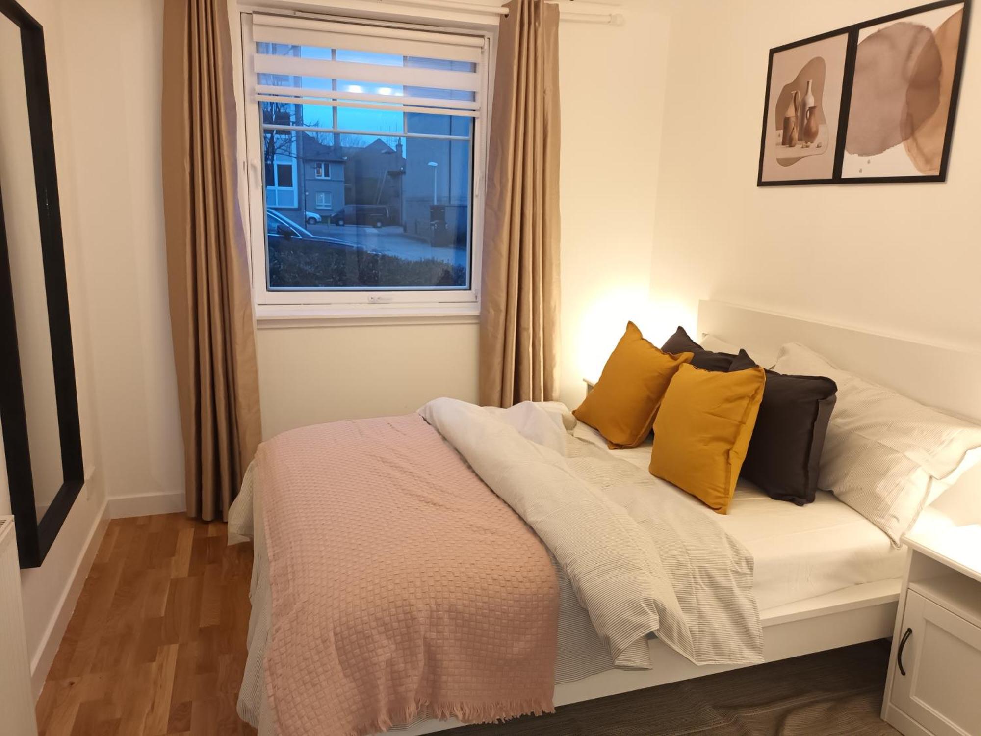 Spacious Elegant 2-Br Apartment In Aberdeen City Centre المظهر الخارجي الصورة